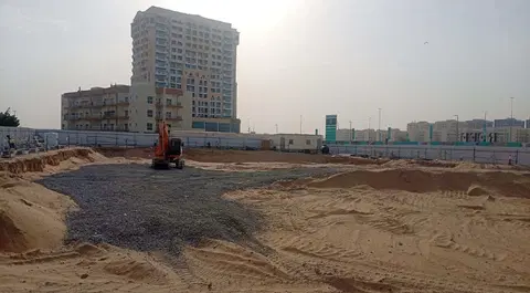 Ход строительства Coventry Gardens, DubaiLand Residence Complex — 25 сентября 2025, готовность 1,23%, снимок 4 из 5