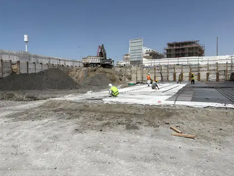 Ход строительства Emerge Residences, Meydan Avenue — 14 апреля 2026, готовность 2,36%, снимок 5 из 5