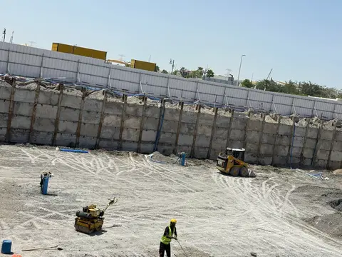 Ход строительства Emerge Residences, Meydan Avenue — 14 апреля 2026, готовность 2,36%, снимок 2 из 5