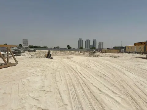 The First Collection At Dubai Studio City, Studio City construction progress — 25 June 2025, 2.06% complete, photo 4 of 4