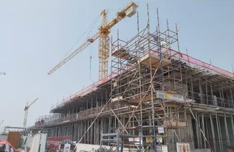 Ход строительства Riverside Views Marine 4, DAMAC Riverside Views — 26 августа 2026, готовность 21.17%, снимок 5 из 7