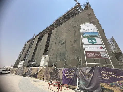 Beachfront Gates 2, Dubai South Residential District construction progress — 14 July 2026, 41.73% complete, photo 6 of 9