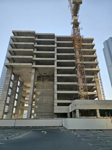 Me Do Re Business, Jumeirah Lakes Towers construction progress — 21 November 2024, 24.47% complete, photo 3 of 4