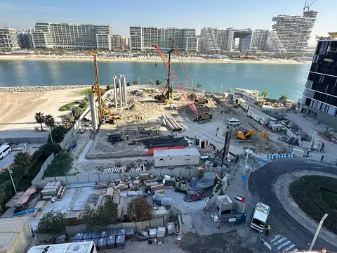 Ход строительства The Bristol Emaar Beachfront, Dubai Marina — 4 декабря 2025, готовность 0.60%, снимок 2 из 6