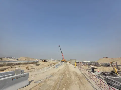 Nad Al Sheba Gardens Phase 7, Nad Al Sheba 1 construction progress — 12 August 2026, 4.01% complete, photo 3 of 6