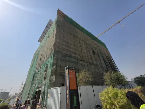 Ход строительства Alma Gardens, Liwan — 18 августа 2026, готовность 50,32%, снимок 1 из 9