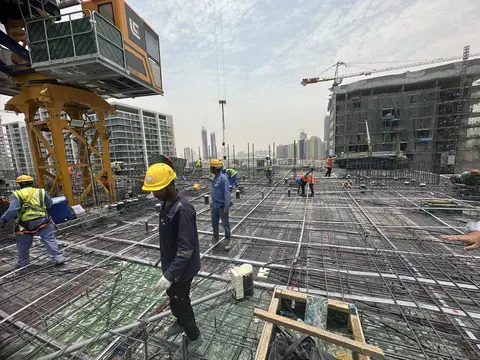 Ход строительства Oakyard Residences, Jumeirah Village Circle — 25 июня 2026, готовность 26,16%, снимок 2 из 6