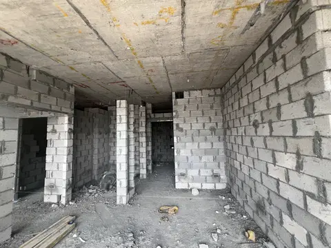 Azurline Residences By Maas Developers, Jumeirah Village Circle construction progress — 30 April 2026, 41.57% complete, photo 2 of 7