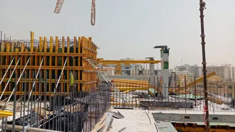 Ход строительства 27 East End Garden Residences, International City 2 — 10 августа 2026, готовность 40,26%, снимок 2 из 7