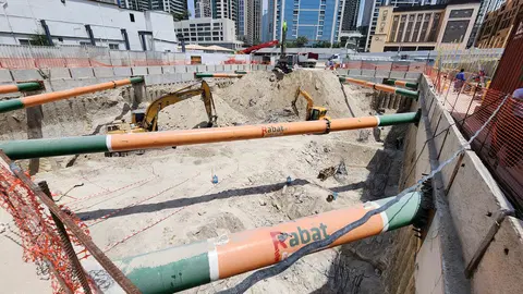 Address Grand Downtown, Downtown Dubai construction progress — 30 April 2026, 4.72% complete, photo 4 of 5
