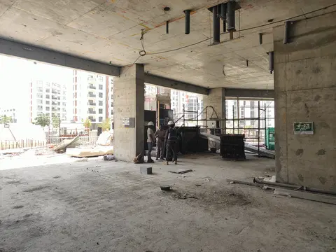 Floarea Grande, Arjan construction progress — 6 May 2026, 33.98% complete, photo 9 of 9