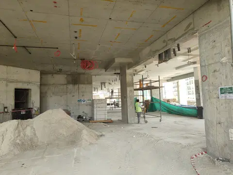 Floarea Grande, Arjan construction progress — 6 May 2026, 33.98% complete, photo 8 of 9