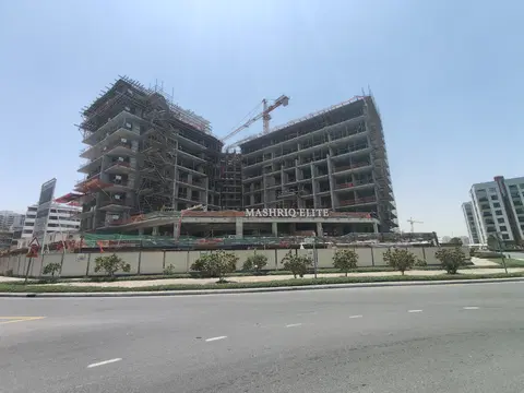 Floarea Grande, Arjan construction progress — 6 May 2026, 33.98% complete, photo 6 of 9