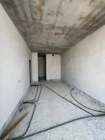 Bhuvi Residence, Dubai South Residential District construction progress — 6 August 2026, 31.55% complete, photo 2 of 6