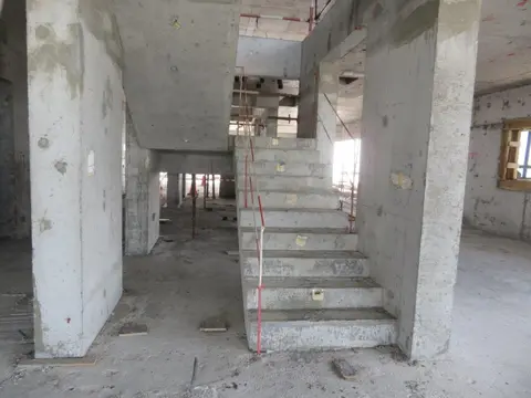 Ход строительства Orra The Embankment, Jumeirah Lakes Towers — 27 сентября 2021, готовность 48,03%, снимок 6 из 7