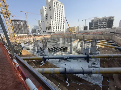Floarea Oasis, DubaiLand Residence Complex construction progress — 15 September 2026, 12.63% complete, photo 3 of 4