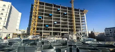 Ход строительства Tomorrow Commercial Tower, Dubai International City — 15 апреля 2026, готовность 33,21%, снимок 6 из 8