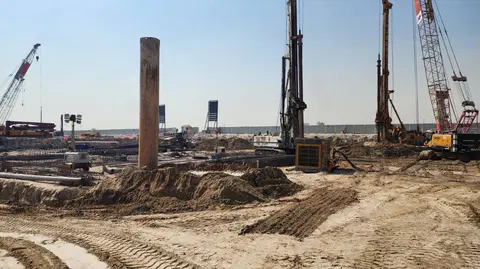 Altan, Dubai Creek Harbour construction progress — 19 September 2025, 4.44% complete, photo 6 of 7