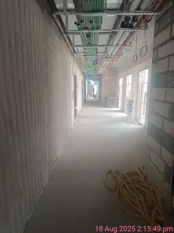 Azizi Riviera 49, Azizi Riviera construction progress — 18 August 2025, 33.95% complete, photo 2 of 10