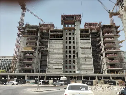 Azizi Riviera 50, Azizi Riviera construction progress — 18 August 2025, 34.59% complete, photo 5 of 12