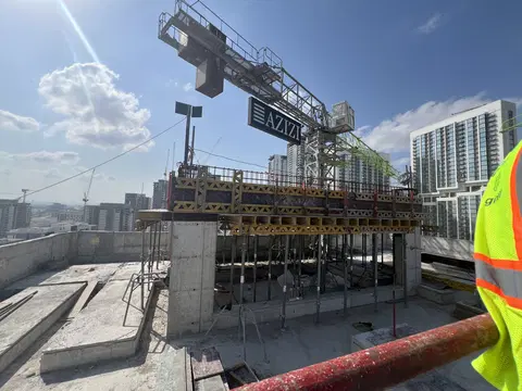 Ход строительства Azizi Riviera 53, Azizi Riviera — 21 января 2026, готовность 46.29%, снимок 4 из 12