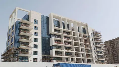 Azizi Riviera 55, Azizi Riviera construction progress — 8 April 2025, 53.45% complete, photo 5 of 6