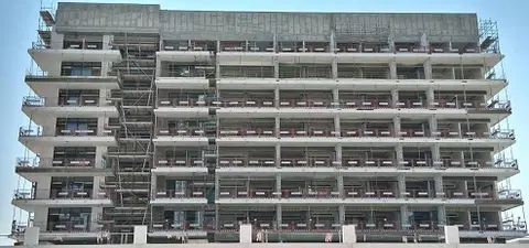 Azizi Riviera 56, Azizi Riviera construction progress — 12 September 2025, 67.69% complete, photo 4 of 9