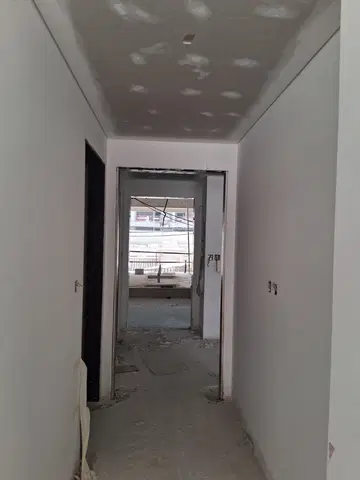 Azizi Riviera 62, Azizi Riviera construction progress — 12 September 2025, 56.60% complete, photo 4 of 14