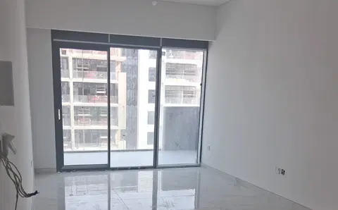 Ход строительства Azizi Riviera 62, Azizi Riviera — 30 июля 2026, готовность 90,80%, снимок 7 из 10