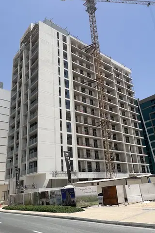 Ход строительства Dalmore Tower, DubaiLand Residence Complex — 19 мая 2026, готовность 86,78%, снимок 2 из 9