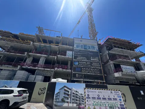 Rose Gardens 2, Jumeirah Village Circle construction progress — 4 June 2026, 31.76% complete, photo 5 of 8