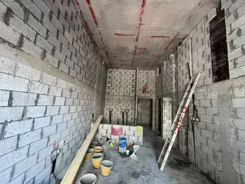 Rose Gardens 2, Jumeirah Village Circle construction progress — 4 June 2026, 31.76% complete, photo 2 of 8
