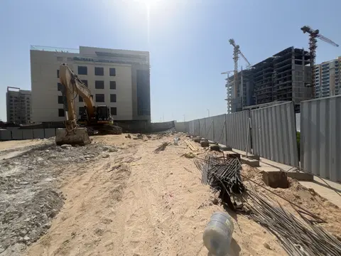 Ход строительства Marquis Vista, DubaiLand Residence Complex — 1 июля 2026, готовность 0,64%, снимок 5 из 5