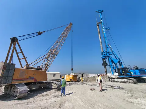 The Mural by Beyond, Jumeirah Peninsula Bay construction progress — 24 October 2025, 0.40% complete, photo 1 of 6