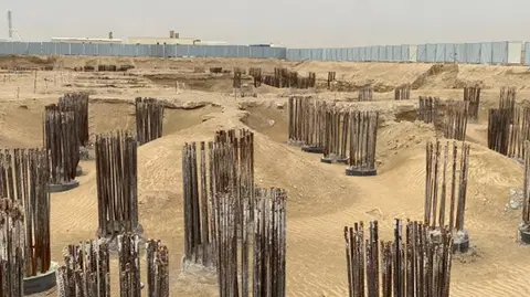 Damac Riverside Views - Royal 1, DAMAC Riverside Views construction progress — 13 April 2026, 5.39% complete, photo 1 of 6