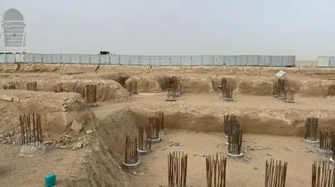 Ход строительства Damac Riverside Views - Royal 3&4, DAMAC Riverside Views — 10 апреля 2026, готовность 5,39%, снимок 2 из 4
