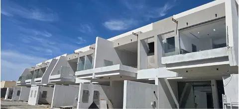 South Park Residences 2 By Wellington, Saih Shuaib 2 construction progress — 17 April 2026, 77.23% complete, photo 1 of 6