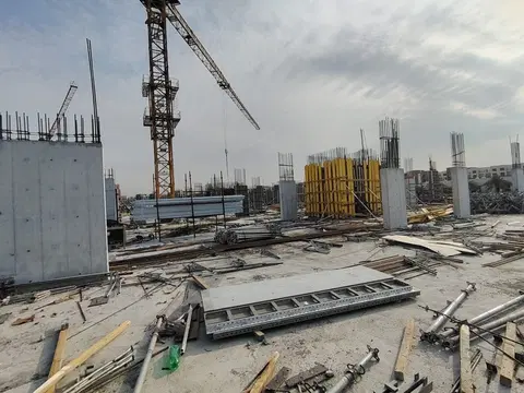 Ход строительства Longford Residences By Devan Real Estate Development, Dubai International City — 25 марта 2026, готовность 12.28%, снимок 5 из 5