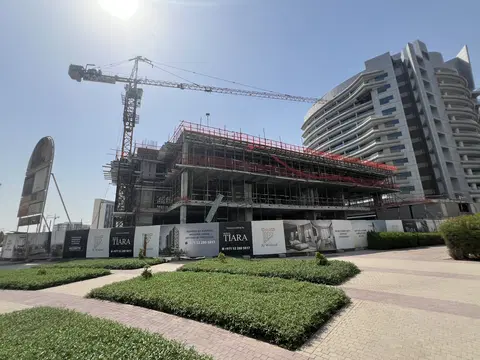 Al Waleed W.S 1, DubaiLand Residence Complex construction progress — 18 June 2026, 18.27% complete, photo 3 of 5