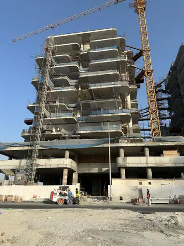 Ход строительства Sunset Bay 4, Dubai Islands — 24 июня 2026, готовность 37,22%, снимок 4 из 8