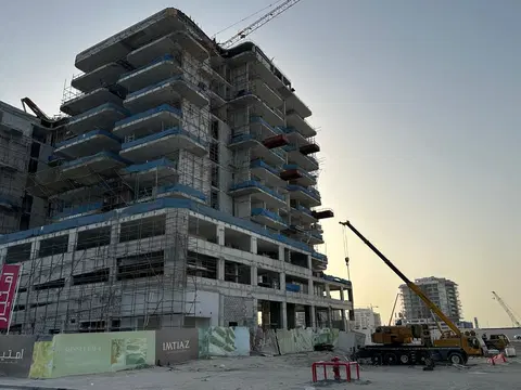 Ход строительства Sunset Bay 4, Dubai Islands — 24 июня 2026, готовность 37,22%, снимок 1 из 8