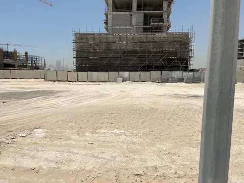 Ход строительства La Vue Parc, Nad Al Sheba 1 — 16 июня 2025, готовность 0.00%, снимок 2 из 2