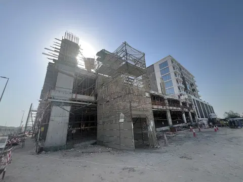 Ход строительства La Vue Parc, Nad Al Sheba 1 — 1 июля 2026, готовность 15,39%, снимок 3 из 5