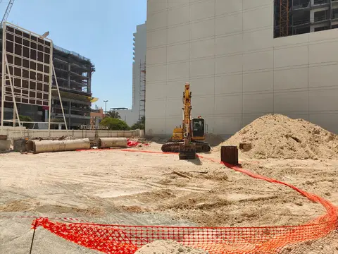 Floarea Skies, JVC District 10 construction progress — 6 July 2026, 4.53% complete, photo 3 of 3