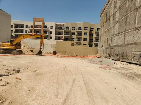 Floarea Skies, JVC District 10 construction progress — 6 July 2026, 4.53% complete, photo 2 of 3