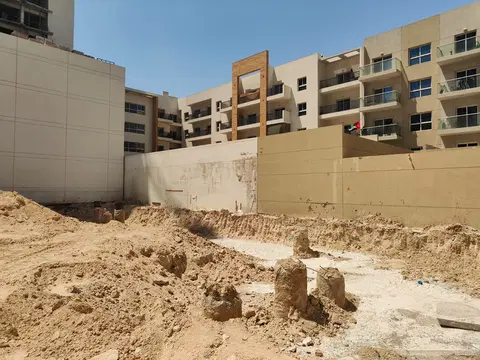 Floarea Skies, JVC District 10 construction progress — 6 July 2026, 4.53% complete, photo 1 of 3