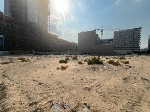 Auresta Tower, Jumeirah Village Circle construction progress — 8 January 2026, 0.00% complete, photo 2 of 8