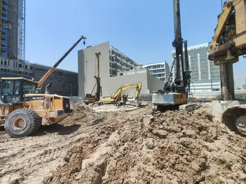 Ход строительства Auresta Tower, Jumeirah Village Circle — 27 июля 2026, готовность 2,00%, снимок 1 из 4