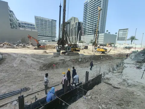 Auresta Tower, Jumeirah Village Circle construction progress — 8 October 2026, 4.44% complete, photo 3 of 3