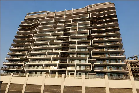 Ход строительства Azizi Riviera 54, Azizi Riviera — 7 августа 2026, готовность 74,64%, снимок 6 из 10